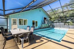 Nokomis Beach House: Heated Pool, 5min to Beach