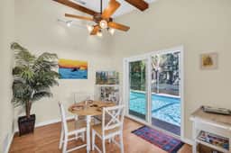 Nokomis Beach House: Heated Pool, 5min to Beach