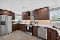 The Ringling House - Sarasota's Best-Located Home - 3 bedrooms. Sleeps 7. Downtown walkable. Legacy Trail at your door. Lido Key Beach 4.5 miles away. - Image 3