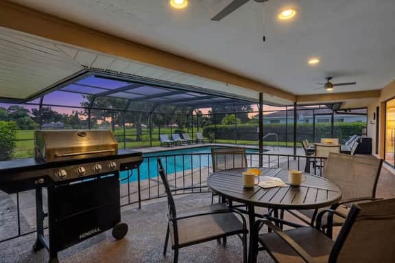 The Pool. The Views. The House. - Image 2